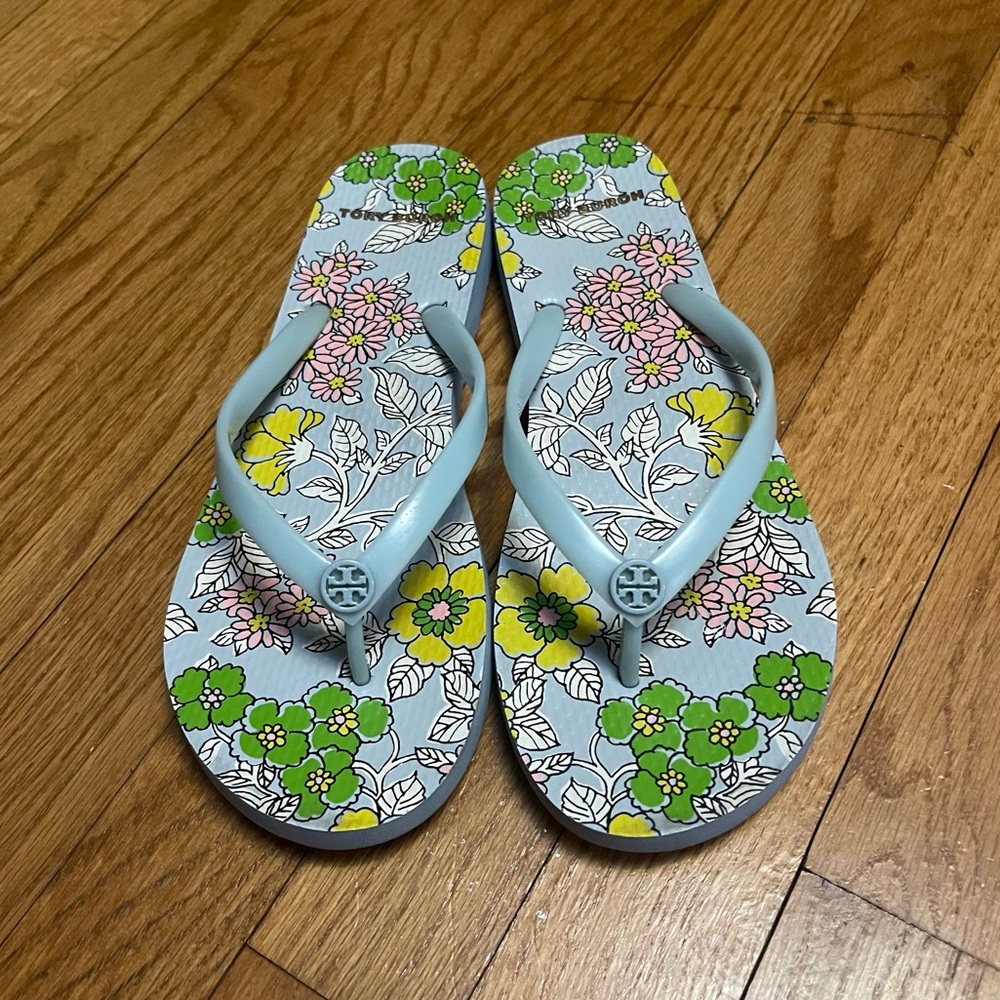 Tory Burch Blue Floral Flip Flops Size 8 - 8.5